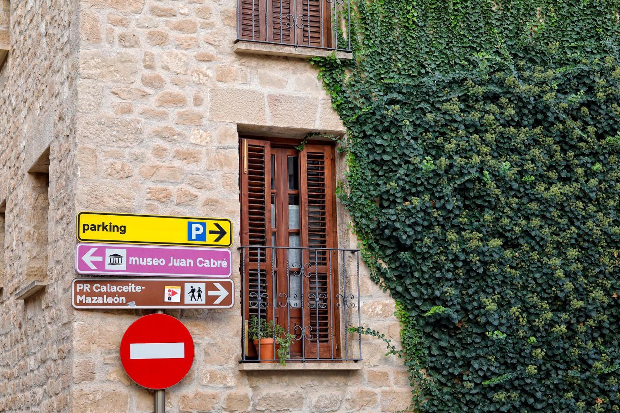 Casa De La Neveria Calaceite Exteriör bild